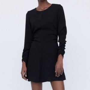 NWT ZARA • Ruched waist long sleeve black dress